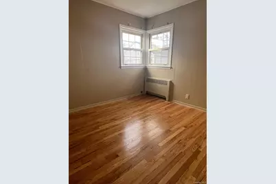 243 Lee Avenue, Hicksville, NY 11801 - Photo 10