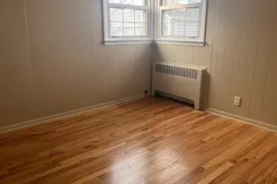 243 Lee Ave, Hicksville, NY 11801 - Photo 10