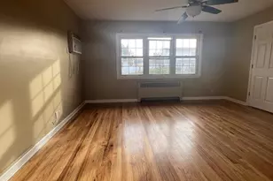 243 Lee Ave, Hicksville, NY 11801 - Photo 2