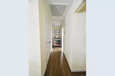 66 Smith Street, Glen Cove, NY 11542 - Photo 8