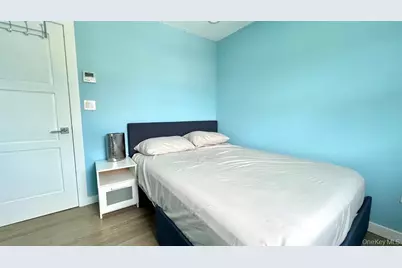 66 Smith Street, Glen Cove, NY 11542 - Photo 14