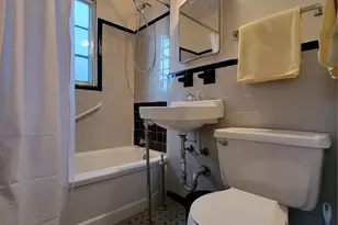 227-54 Murdock Ave, Queens Village, NY 11429 - Photo 16