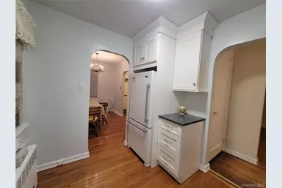 22754 Murdock Avenue, Queens Village, NY 11429 - Photo 6
