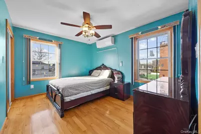 8132 265th Street, Glen Oaks, NY 11004 - Photo 22