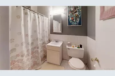 415 Gramatan Avenue #4F, Fleetwood, NY 10552 - Photo 6