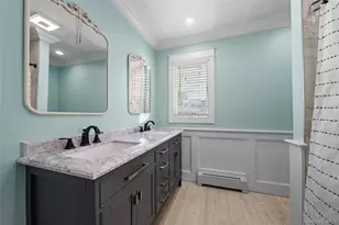 60 Pickwick Ln, North Babylon, NY 11703 - Photo 20