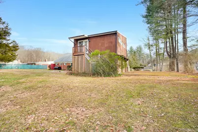 3 Pond Road, Hyde Park, NY 12601 - Photo 32