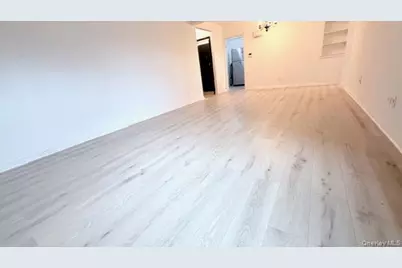 75-08 Bell Boulevard #2J, Bayside, NY 11364 - Photo 8