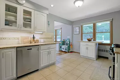 42 Briarwood Drive, New City, NY 10956 - Photo 14