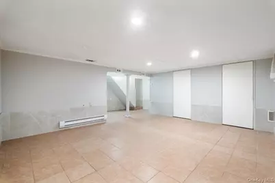 171 Norman Road, New Rochelle, NY 10804 - Photo 12