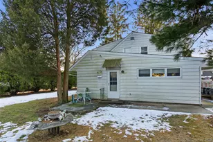 2377 Stewart Ave, Westbury, NY 11590 - Photo 20