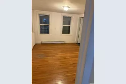 686 E 223rd Street #B, Bronx, NY 10466 - Photo 4