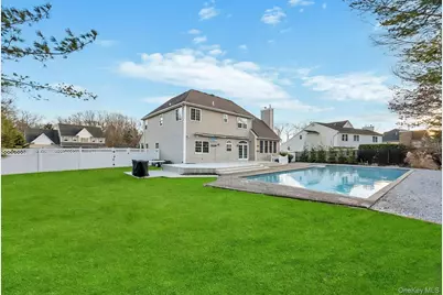 1 Crystal Court, Smithtown, NY 11787 - Photo 10