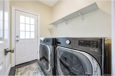 1 Crystal Court, Smithtown, NY 11787 - Photo 30