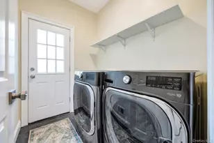 1 Crystal Ct, Smithtown, NY 11787 - Photo 30