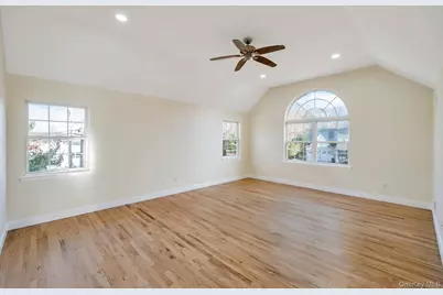 1 Crystal Court, Smithtown, NY 11787 - Photo 32