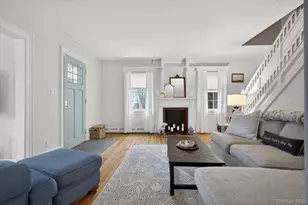 9 Garden Pl, Bay Shore, NY 11706 - Photo 8