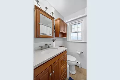 9 Garden Place, Bay Shore, NY 11706 - Photo 6