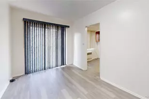 25-40 88th St, East Elmhurst, NY 11369 - Photo 4