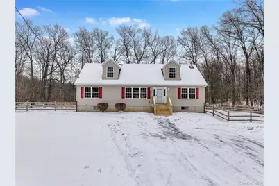 35 Pioneer Road, Gardiner, NY 12525 - Photo 2