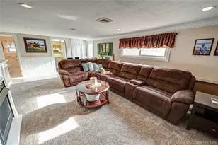 12 Ida Ln, North Babylon, NY 11703 - Photo 20