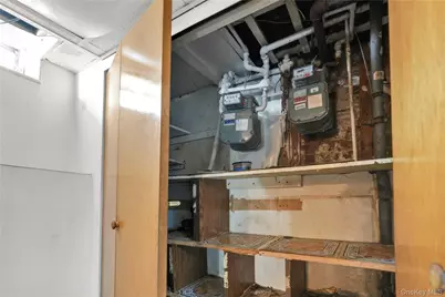 9717 90th Street, Ozone Park, NY 11416 - Photo 26