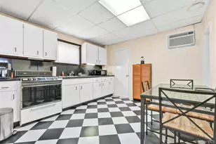 97-17 90th St, Ozone Park, NY 11416 - Photo 14