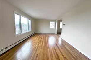 25 Acacia, New Rochelle, NY 10805 - Photo 4