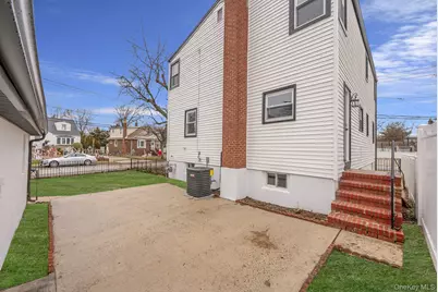 125 Boden Avenue, Valley Stream, NY 11580 - Photo 42