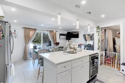 91 Cedar Road, Amityville, NY 11701 - Photo 6