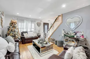 91 Cedar Rd, Amityville, NY 11701 - Photo 10