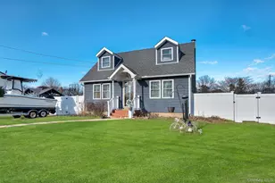 91 Cedar Rd, Amityville, NY 11701 - Photo 2