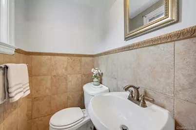 21 Homestead Avenue, Scarsdale, NY 10583 - Photo 16