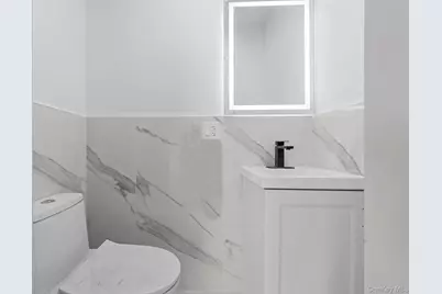 4042 Hubbard Place, Brooklyn, NY 11210 - Photo 4