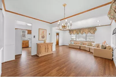 243-19 129th Avenue, Rosedale, NY 11422 - Photo 20