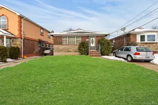 243-19 129th Ave, Rosedale, NY 11422 - Photo 14