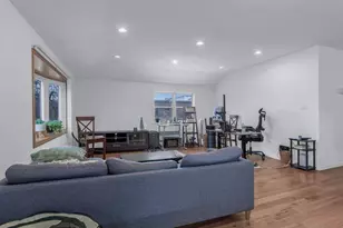 34-32 205th St, Bayside, NY 11361 - Photo 4