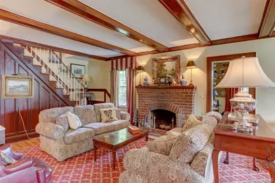 205 Hempstead Avenue, Malverne, NY 11565 - Photo 14