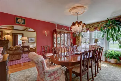 205 Hempstead Avenue, Malverne, NY 11565 - Photo 22