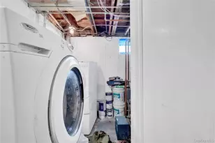 4 Halliday Rd, Coram, NY 11727 - Photo 14