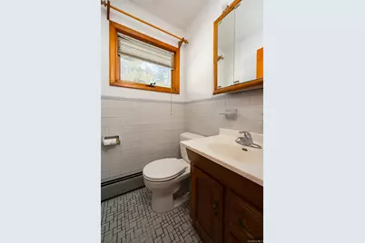 201 Linden Avenue, Red Hook, NY 12571 - Photo 12