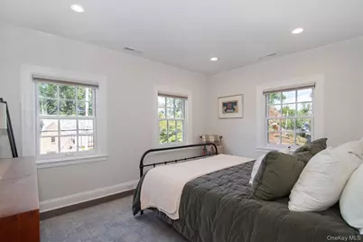 42 Summit Avenue, Bronxville, NY 10708 - Photo 22