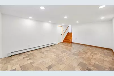 1026 Barbara Court, North Bellmore, NY 11710 - Photo 16