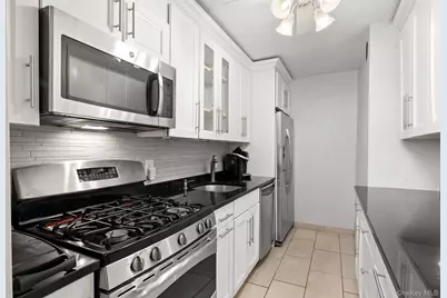 88-08 151st Avenue #1B, Howard Beach, NY 11414 - Photo 16