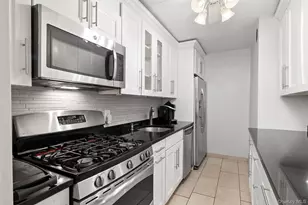 88-08 151st Ave, Howard Beach, NY 11414 - Photo 16