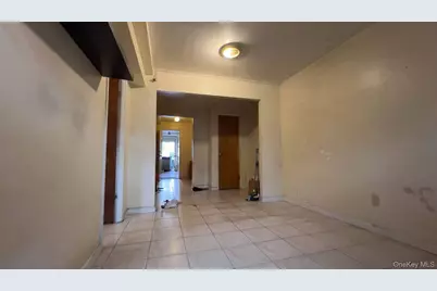 6126 160th Street, Fresh Meadows, NY 11365 - Photo 10