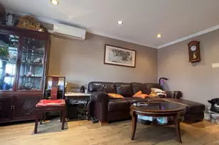 61-26 160th St, Fresh Meadows, NY 11365 - Photo 6