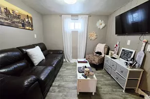 177 Sheridan Blvd, Mineola, NY 11501 - Photo 12