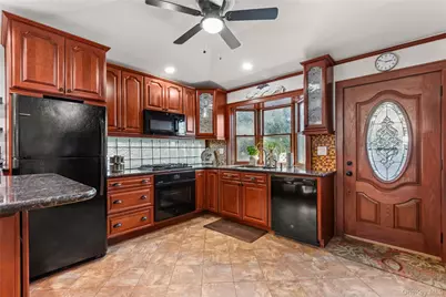 26 Community Road, Bay Shore, NY 11706 - Photo 8