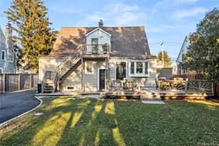 26 Community Rd, Bay Shore, NY 11706 - Photo 26